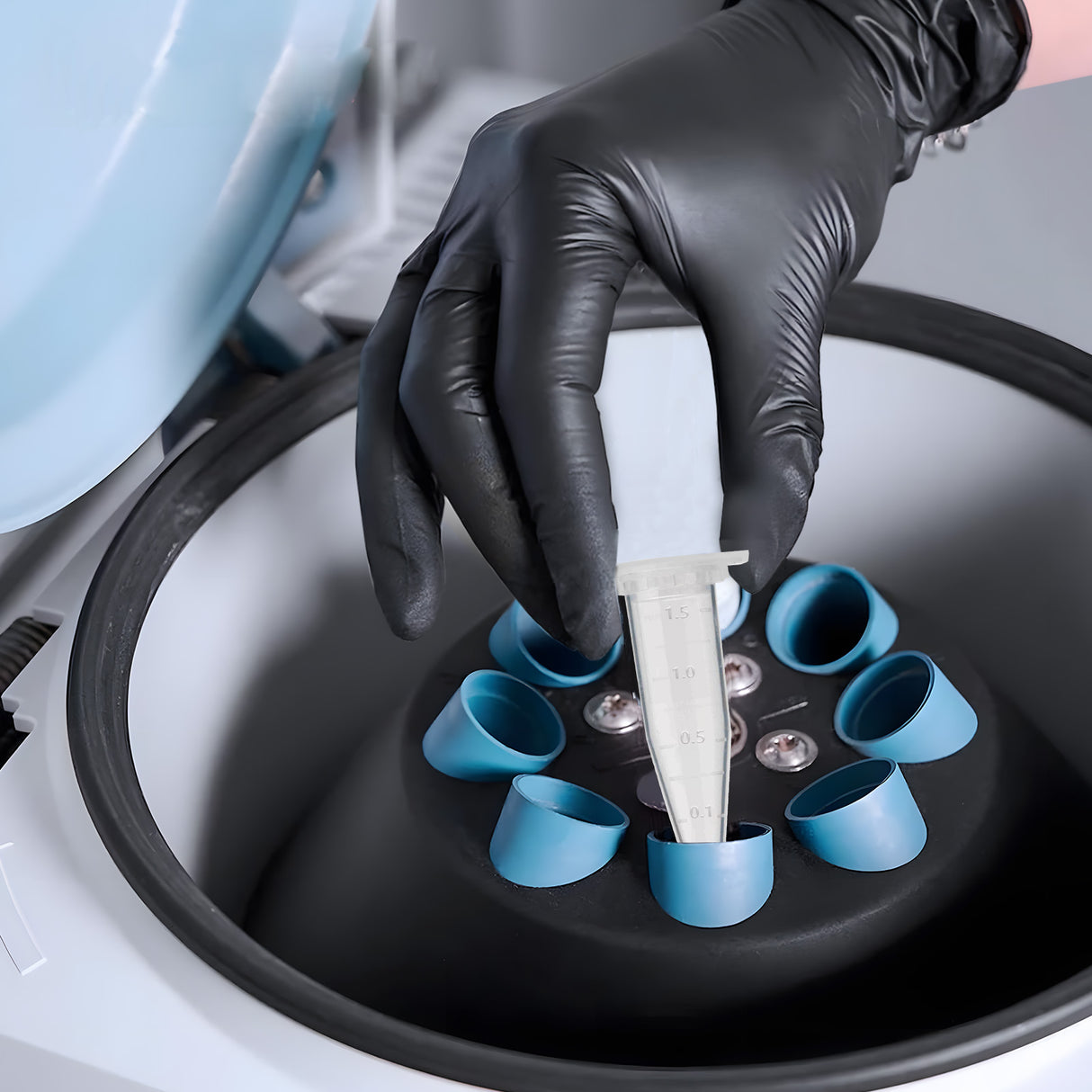 Biologix® 1.5mL Microcentrifuge Tubes, Safe-Lock Cap, 500/Pack, 5000/Case