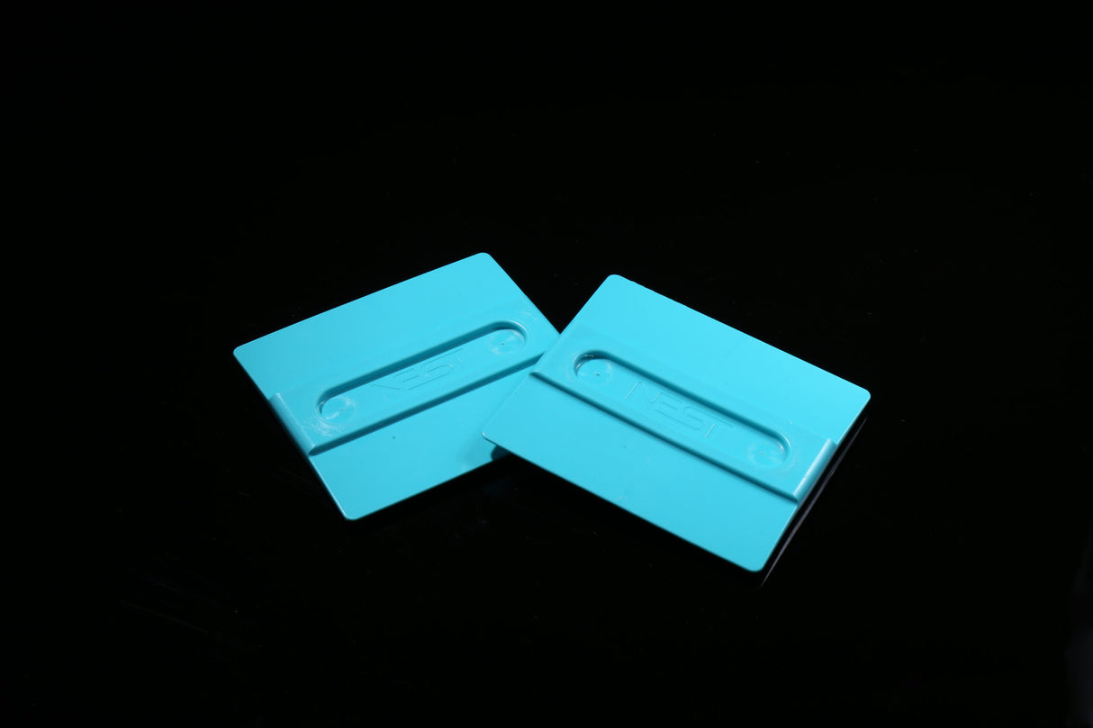 NEST PCR film scraper